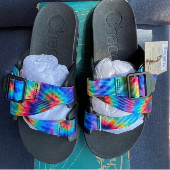 New in box Women's Chillos Slide Dark Tye Dye
(NWT size 10 - Picture 2 of 9